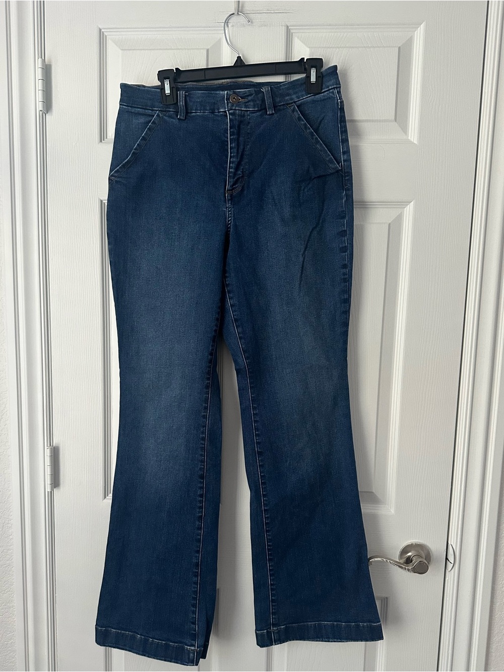 Duluth Womens 10X33 Asset Management High Rise Trouser Jeans Stretch Bootcut